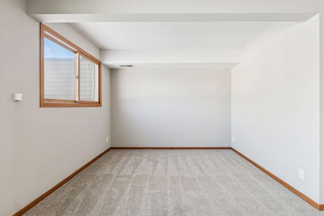 1118 E 145th Street, Burnsville, MN 55337