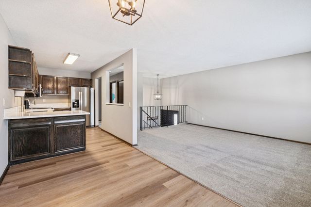 1118 E 145th Street, Burnsville, MN 55337