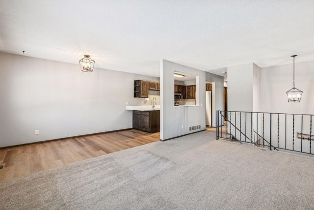 1118 E 145th Street, Burnsville, MN 55337