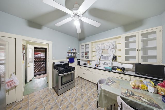 1702 LENNON AVE, San Antonio, TX 78223