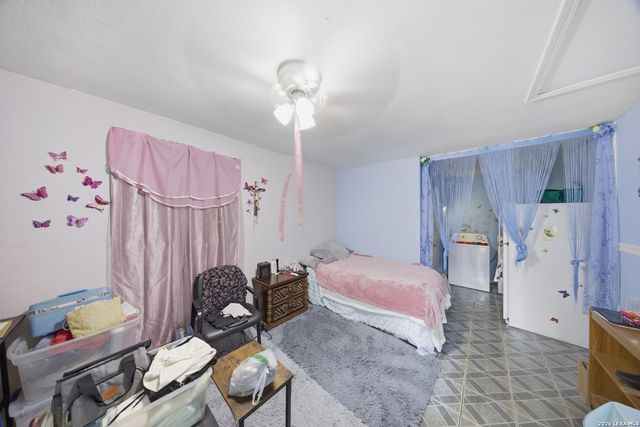 1702 LENNON AVE, San Antonio, TX 78223