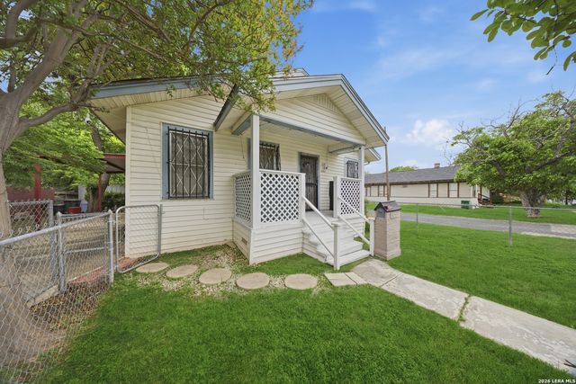 1702 LENNON AVE, San Antonio, TX 78223