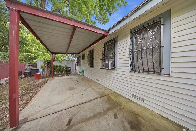 1702 LENNON AVE, San Antonio, TX 78223