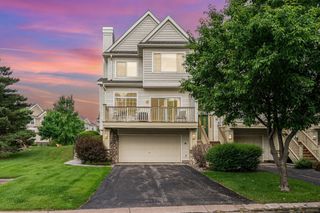 13832 54th Avenue N, Plymouth, MN 55446
