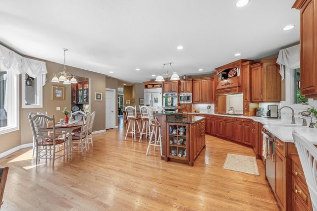 11673 Irish Avenue N, Grant, MN 55082