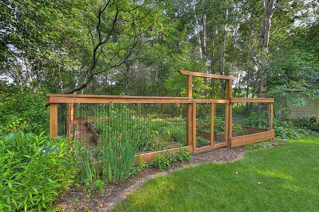 11673 Irish Avenue N, Grant, MN 55082