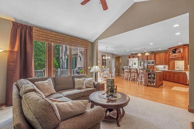 11673 Irish Avenue N, Grant, MN 55082