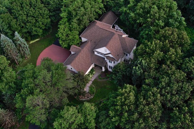 11673 Irish Avenue N, Grant, MN 55082