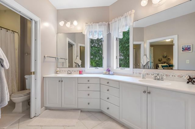 11673 Irish Avenue N, Grant, MN 55082