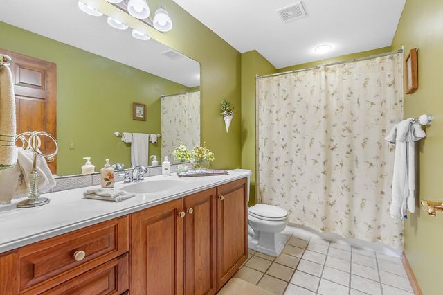 11673 Irish Avenue N, Grant, MN 55082