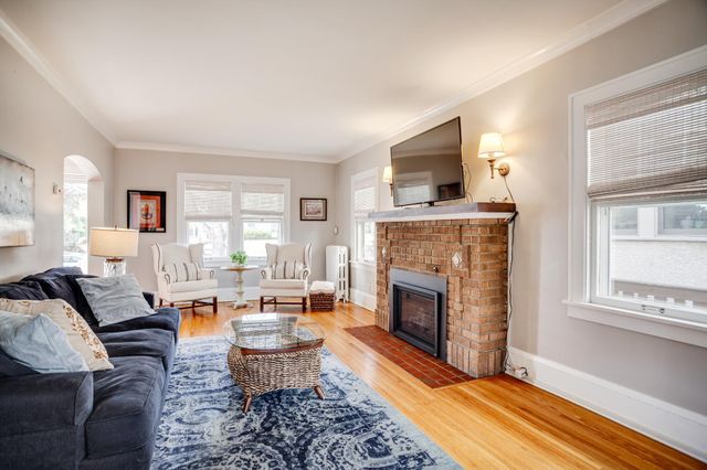 4945 Bryant Avenue S, Minneapolis, MN 55419