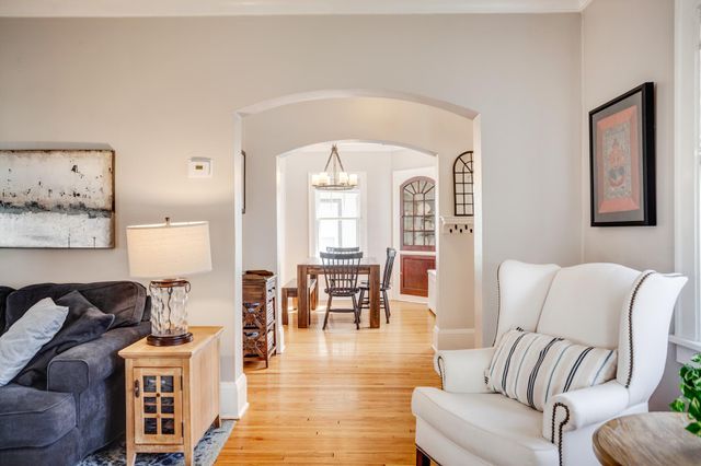 4945 Bryant Avenue S, Minneapolis, MN 55419