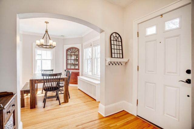 4945 Bryant Avenue S, Minneapolis, MN 55419