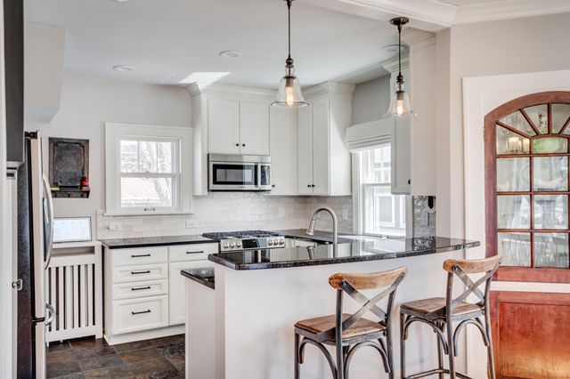 4945 Bryant Avenue S, Minneapolis, MN 55419