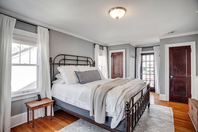 4945 Bryant Avenue S, Minneapolis, MN 55419