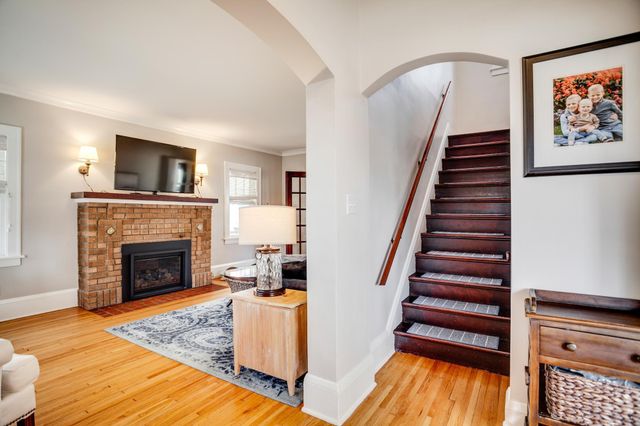 4945 Bryant Avenue S, Minneapolis, MN 55419