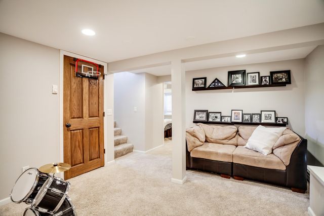 4945 Bryant Avenue S, Minneapolis, MN 55419