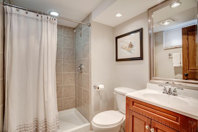 4945 Bryant Avenue S, Minneapolis, MN 55419