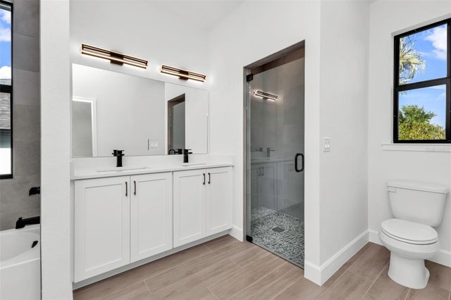 18514 ASHCROFT CIRCLE, Port Charlotte, FL 33948