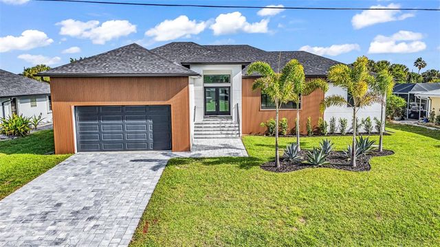 18514 ASHCROFT CIRCLE, Port Charlotte, FL 33948