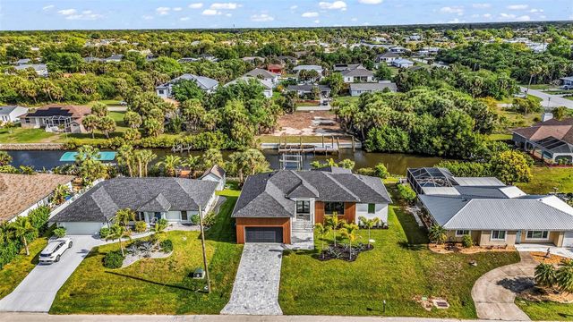 18514 ASHCROFT CIRCLE, Port Charlotte, FL 33948