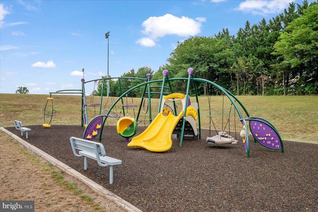 725 DAYSPRING DR, Odenton, MD 21113