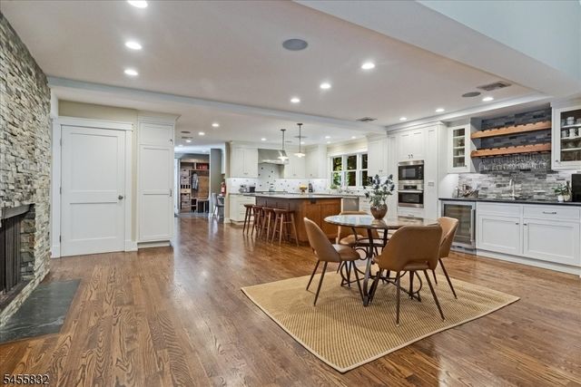 421 Ridgewood Ave, Glen Ridge Boro Twp., NJ 07028