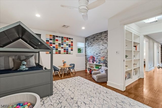 421 Ridgewood Ave, Glen Ridge Boro Twp., NJ 07028