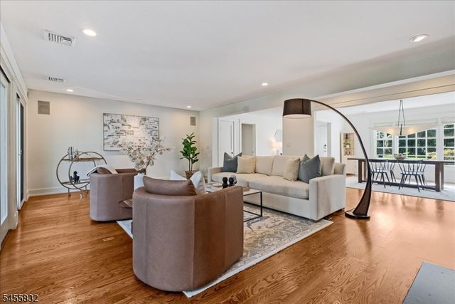 421 Ridgewood Ave, Glen Ridge Boro Twp., NJ 07028
