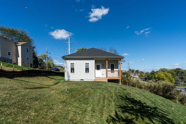 138 GARBER ST, Staunton, VA 24401