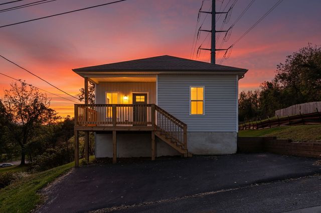 138 GARBER ST, Staunton, VA 24401