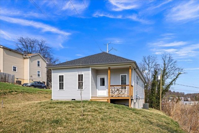138 GARBER ST, Staunton, VA 24401