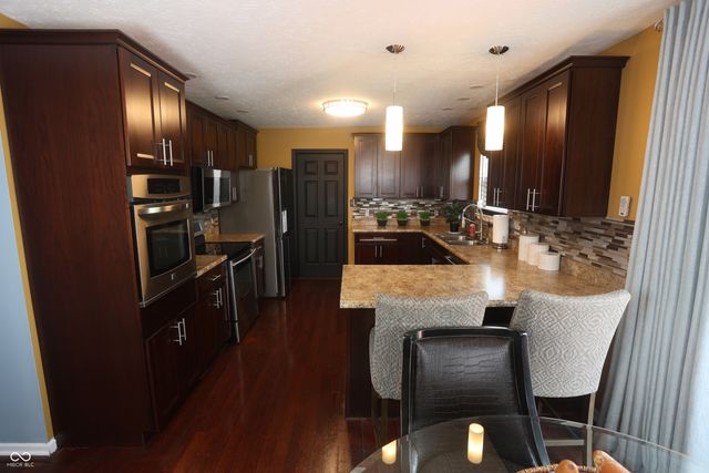 6277 Mercyside Court, Indianapolis, IN 46236
