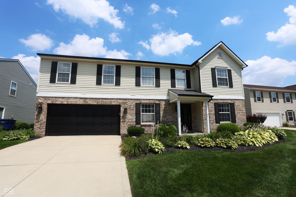 6277 Mercyside Court, Indianapolis, IN 46236