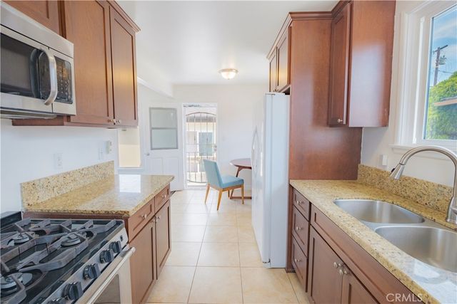 1031 W 227th Street, Torrance, CA 90502