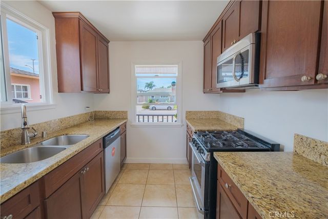 1031 W 227th Street, Torrance, CA 90502