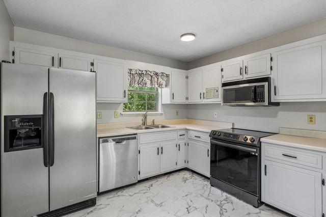 2649 Dotsonville Rd, Clarksville, TN 37042