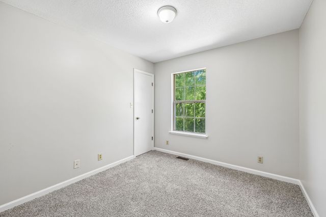 2649 Dotsonville Rd, Clarksville, TN 37042