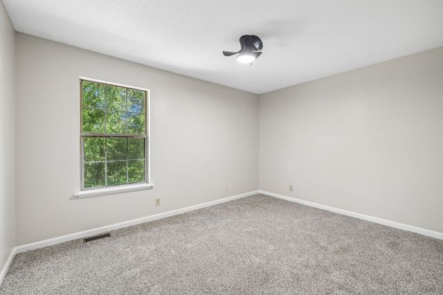 2649 Dotsonville Rd, Clarksville, TN 37042