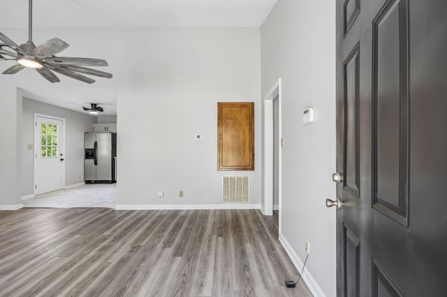 2649 Dotsonville Rd, Clarksville, TN 37042