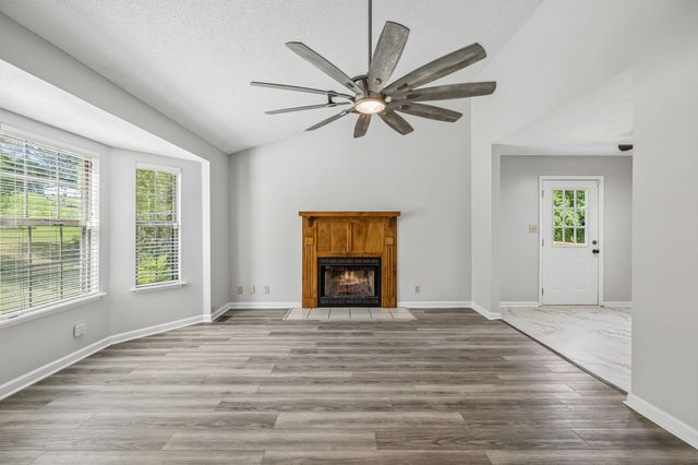 2649 Dotsonville Rd, Clarksville, TN 37042