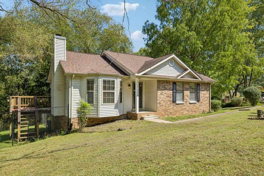 2649 Dotsonville Rd, Clarksville, TN 37042