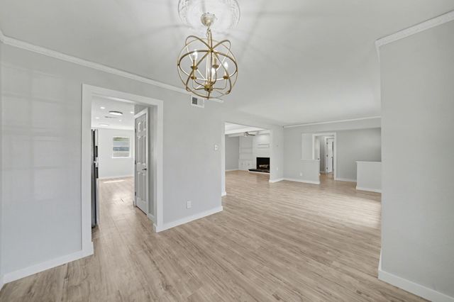 1120 Misty Glen Lane, Dallas, TX 75232