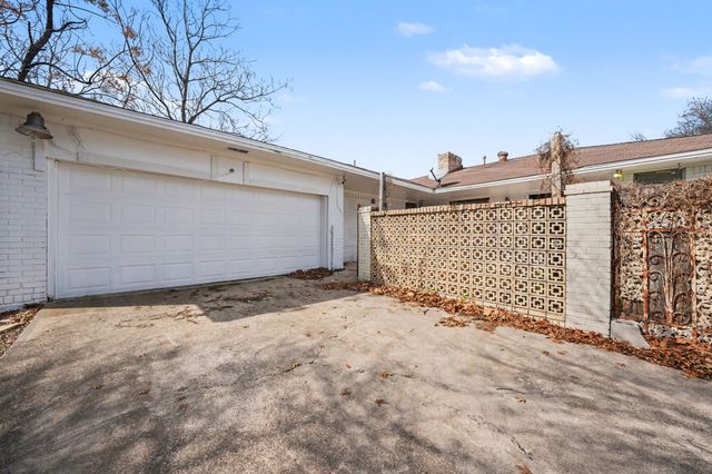 1120 Misty Glen Lane, Dallas, TX 75232