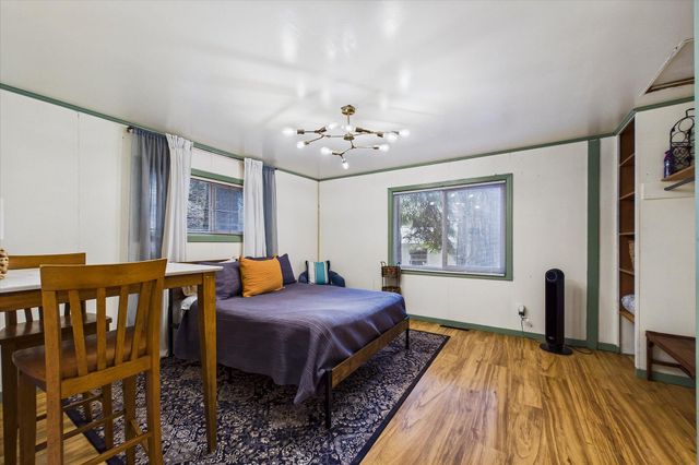 243 Forest Drive, Redway, CA 95560