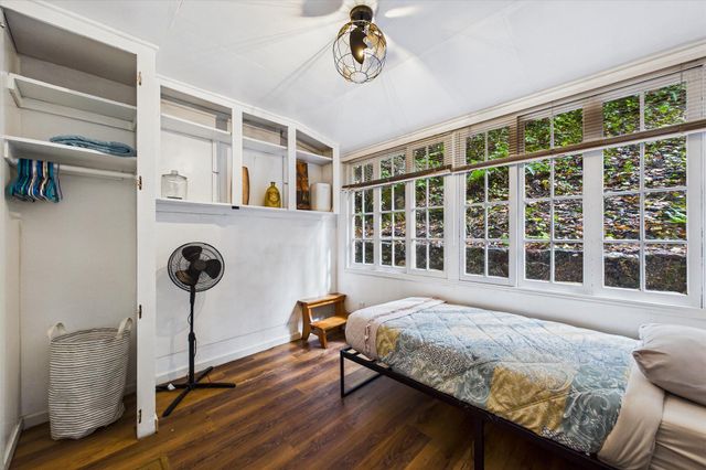 243 Forest Drive, Redway, CA 95560