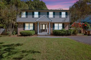 3900 Wallace Ln, Nashville, TN 37215