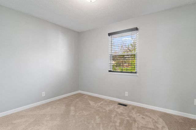 2607 Hawthorne Avenue, Evansville, IN 47714