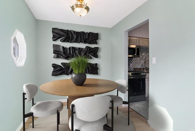 2607 Hawthorne Avenue, Evansville, IN 47714