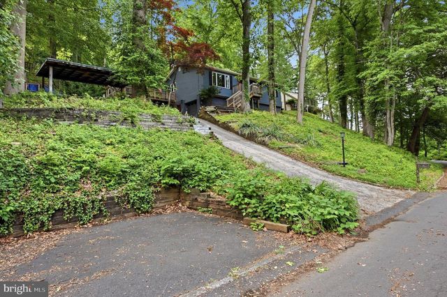 2738 CREEK RD, Feasterville Trevose, PA 19053